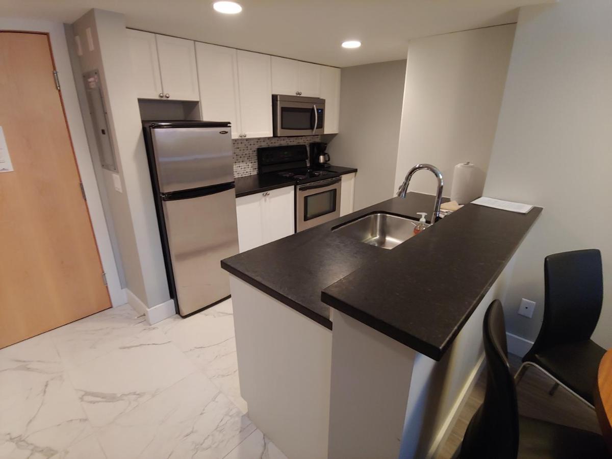 Tyndalstone Lodge 3 Bedroom In The Heart Of Village North Уислър Екстериор снимка