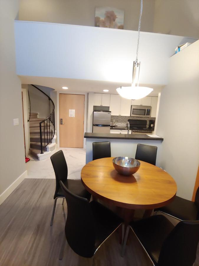 Tyndalstone Lodge 3 Bedroom In The Heart Of Village North Уислър Екстериор снимка